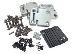 FRONT DOOR HINGE KIT SS PUMA FIXINGS
