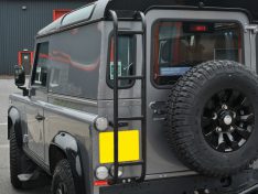 DEFENDER LADDER - REAR